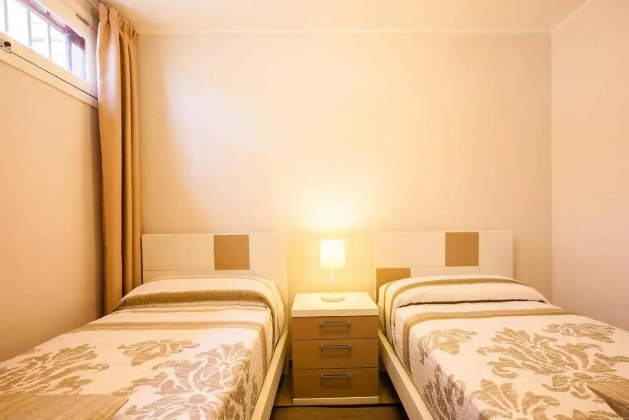 1 Bedroom Apartment For 4 People In Tenerife Costa Adeje  Spain