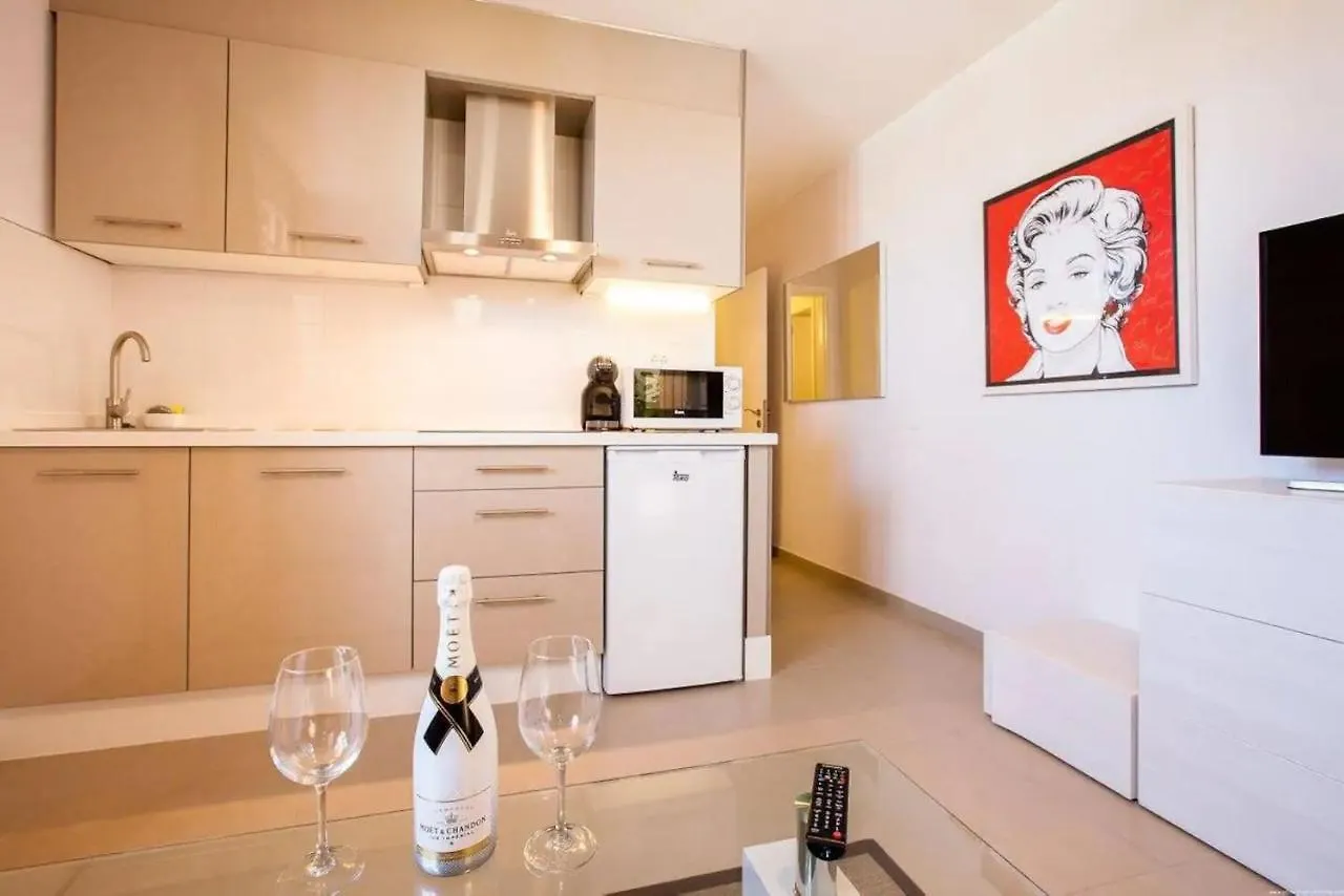 1 Bedroom Apartment For 4 People In Tenerife Costa Adeje
