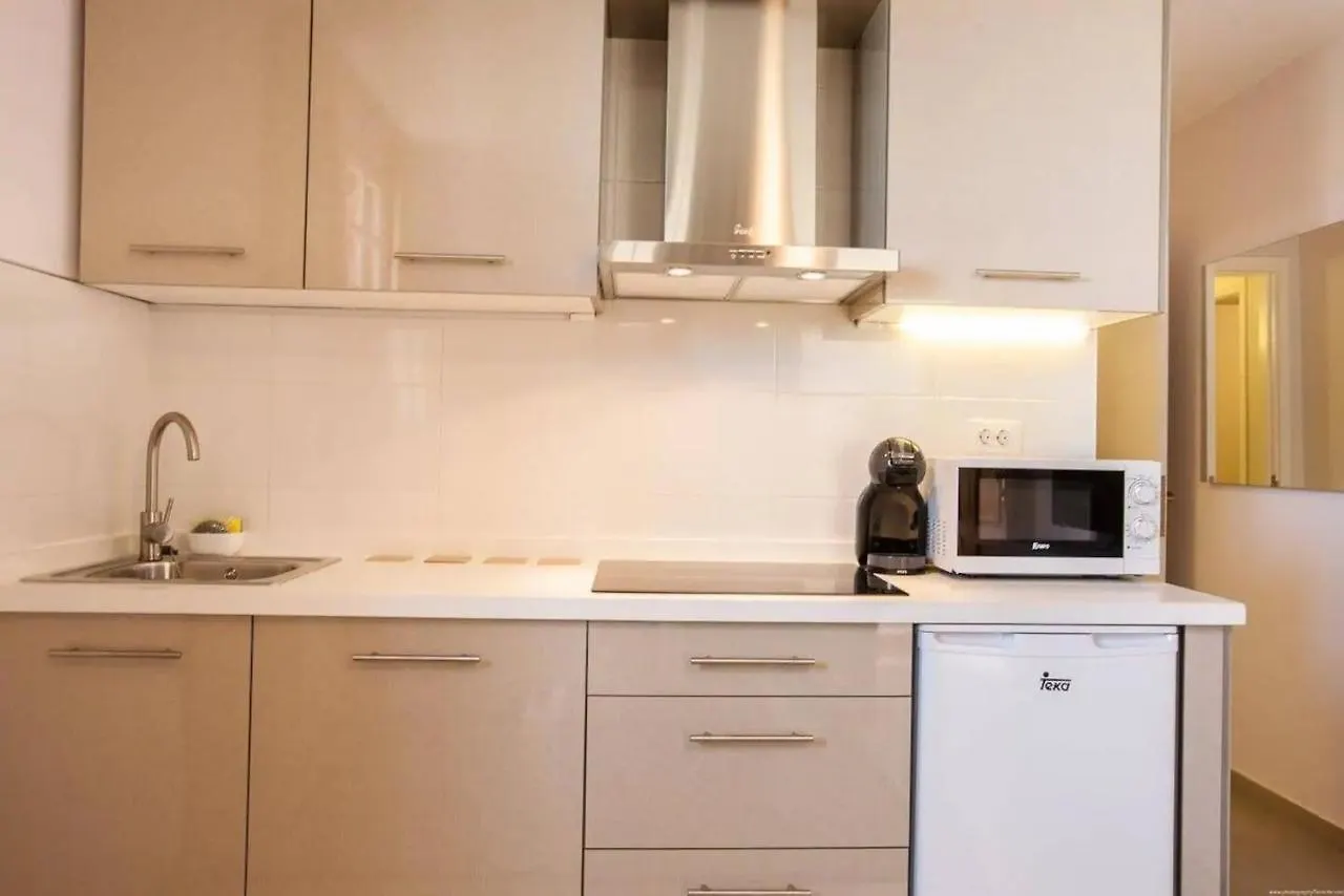 1 Bedroom Apartment For 4 People In Tenerife Costa Adeje  0*, Costa Adeje (Tenerife)